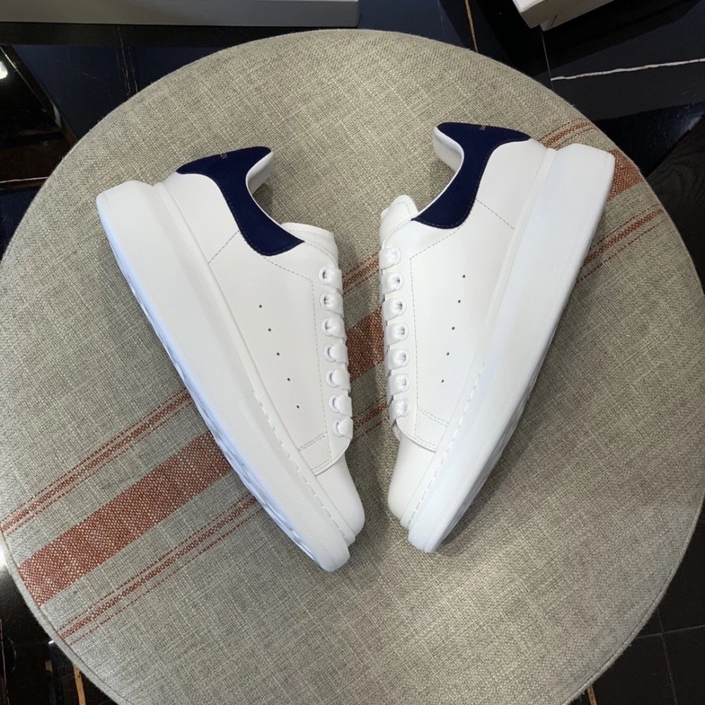 Alexander McQueen MQ Dark blue velvet tail Sneakers,Alexander McQueen,High quality Free shipping