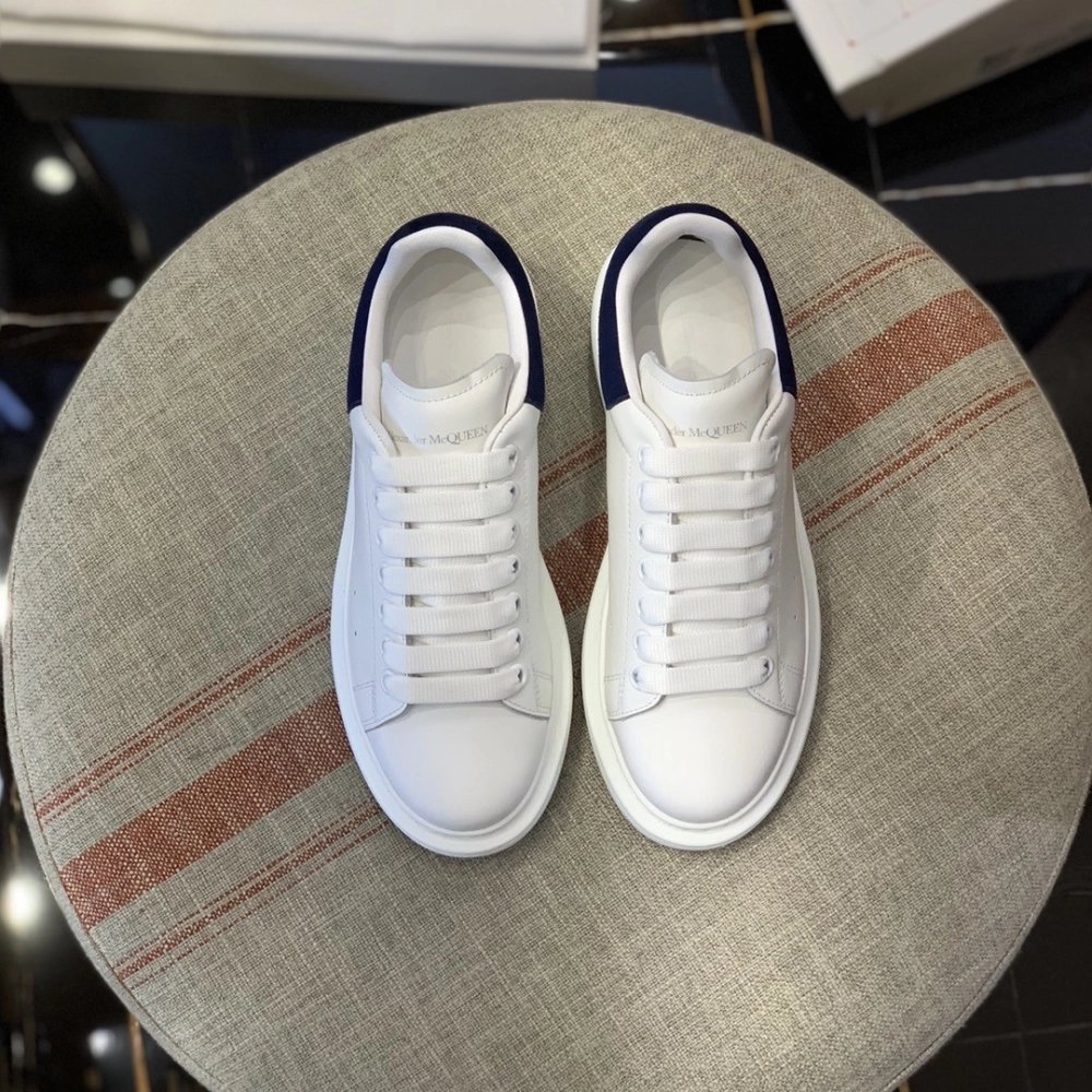 Alexander McQueen MQ Dark blue velvet tail Sneakers,Alexander McQueen,High quality Free shipping