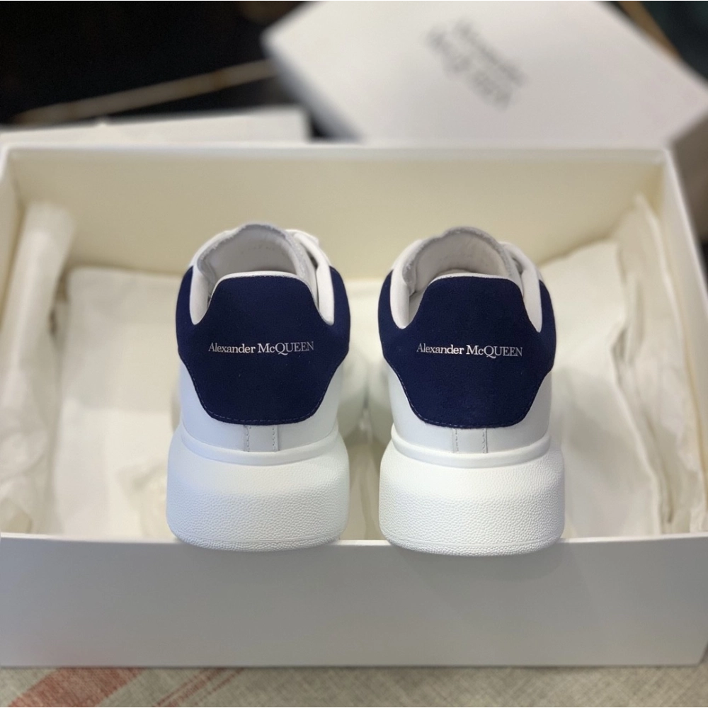 Alexander McQueen MQ Dark blue velvet tail Sneakers,Alexander McQueen,High quality Free shipping