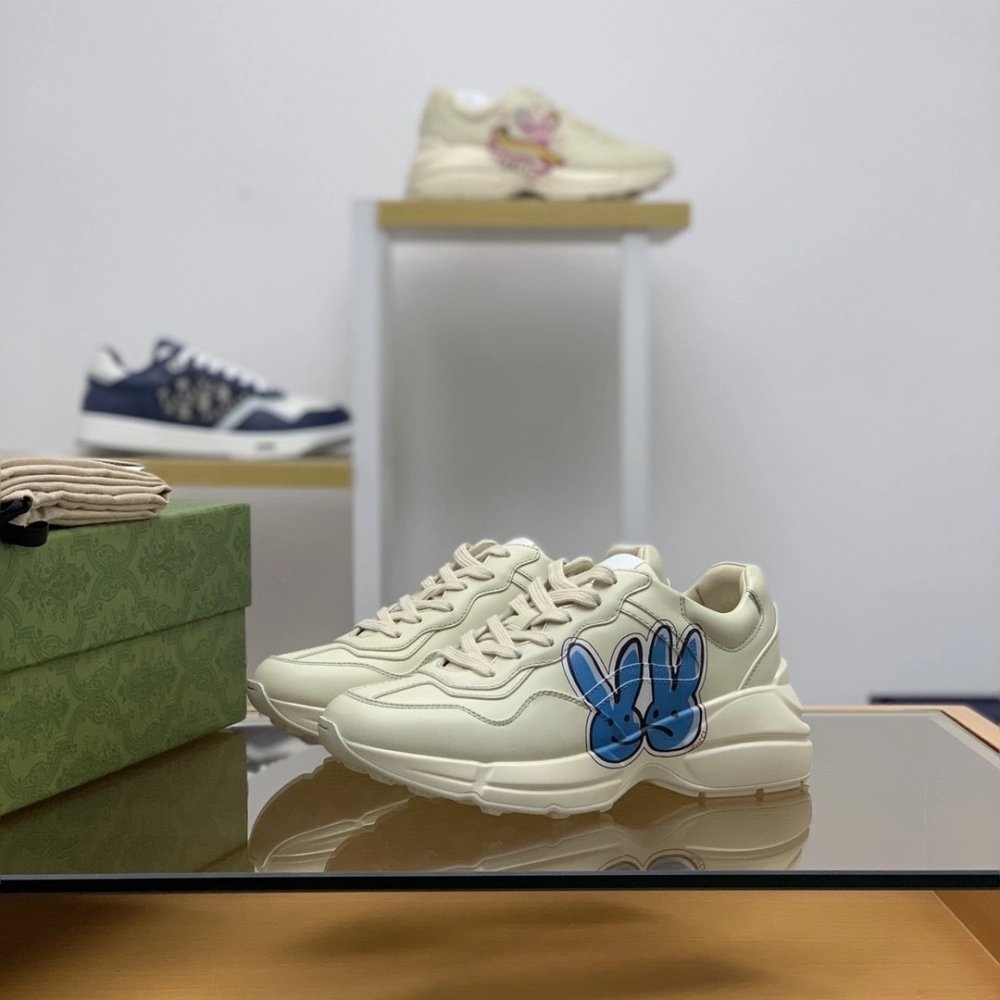 Gucci Retro Clunky Sneaker,GUCCI SNEAKERS,High quality Free shipping