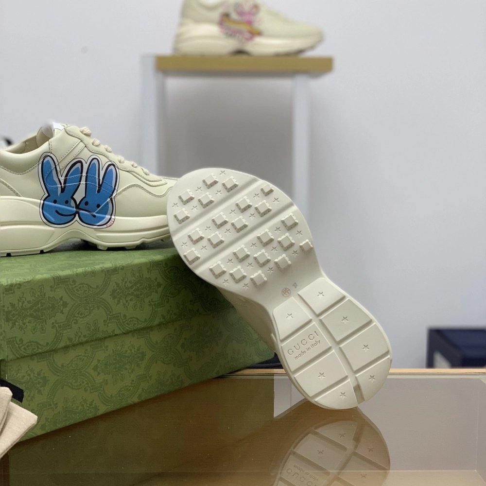 Gucci Retro Clunky Sneaker,GUCCI SNEAKERS,High quality Free shipping