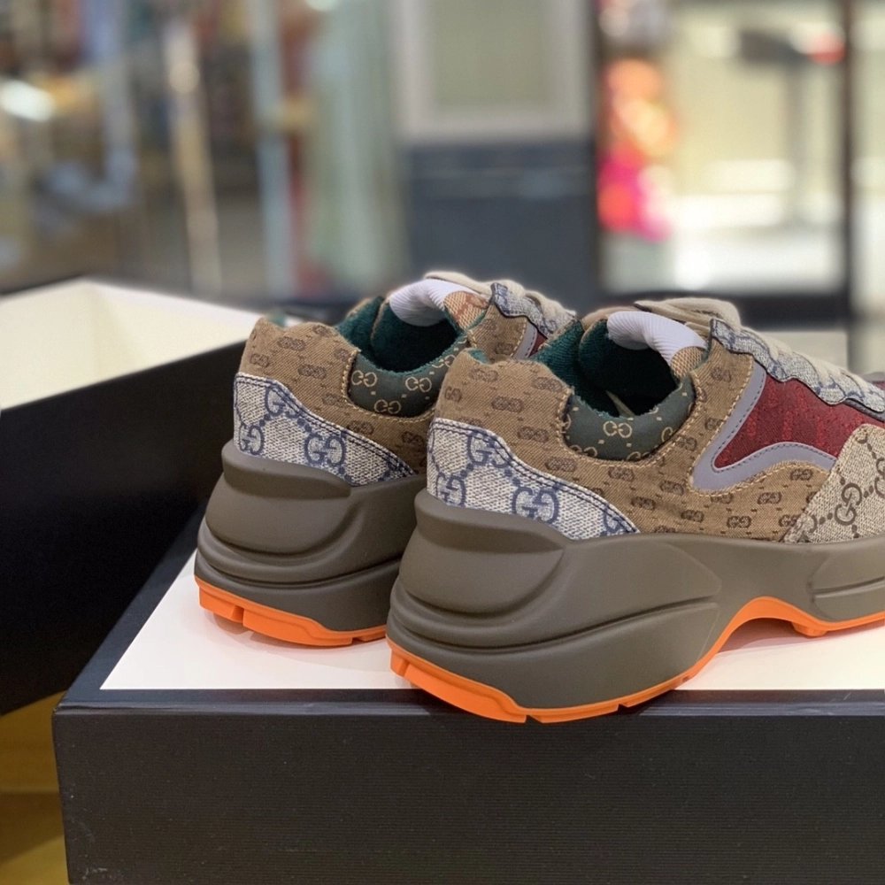 Gucci Retro Clunky Sneaker,GUCCI SNEAKERS,High quality Free shipping