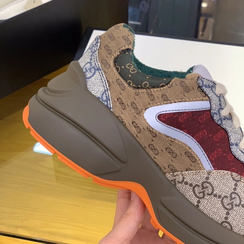 Gucci Retro Clunky Sneaker,GUCCI SNEAKERS,High quality Free shipping