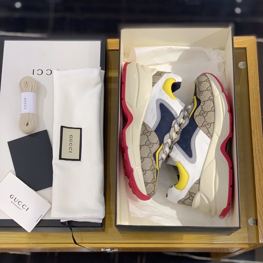 Gucci Retro Clunky Sneaker,GUCCI SNEAKERS,High quality Free shipping