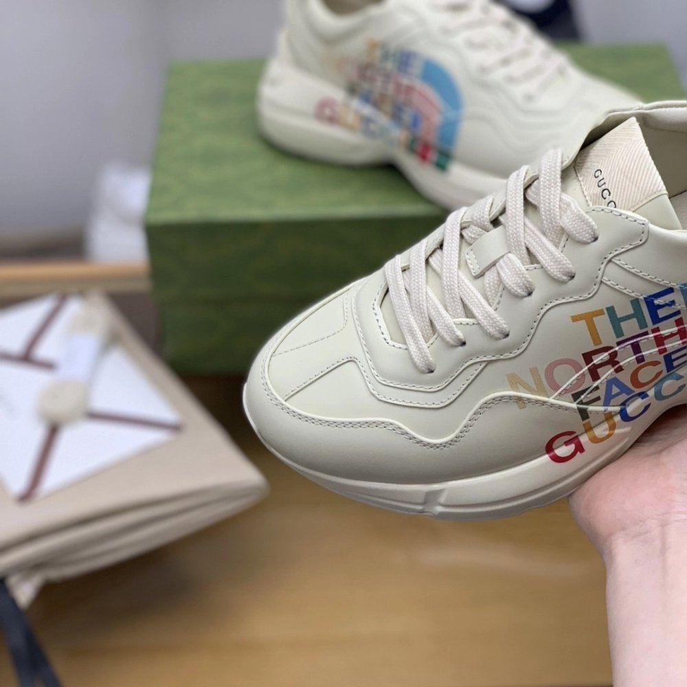 Gucci Retro Clunky Sneaker,GUCCI SNEAKERS,High quality Free shipping