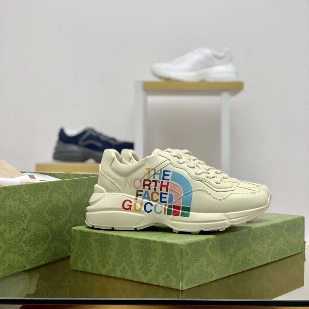 Gucci Retro Clunky Sneaker,GUCCI SNEAKERS,High quality Free shipping