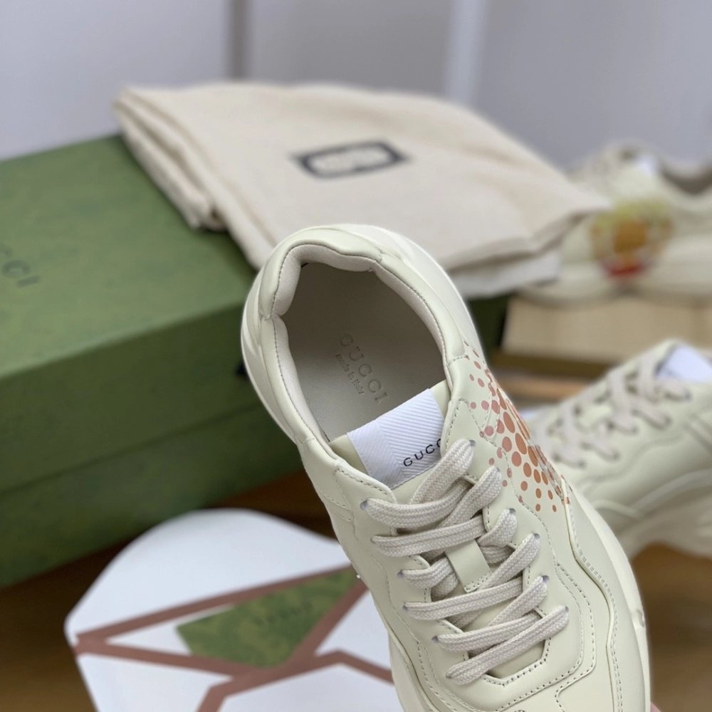 Gucci Retro Clunky Sneaker,GUCCI SNEAKERS,High quality Free shipping