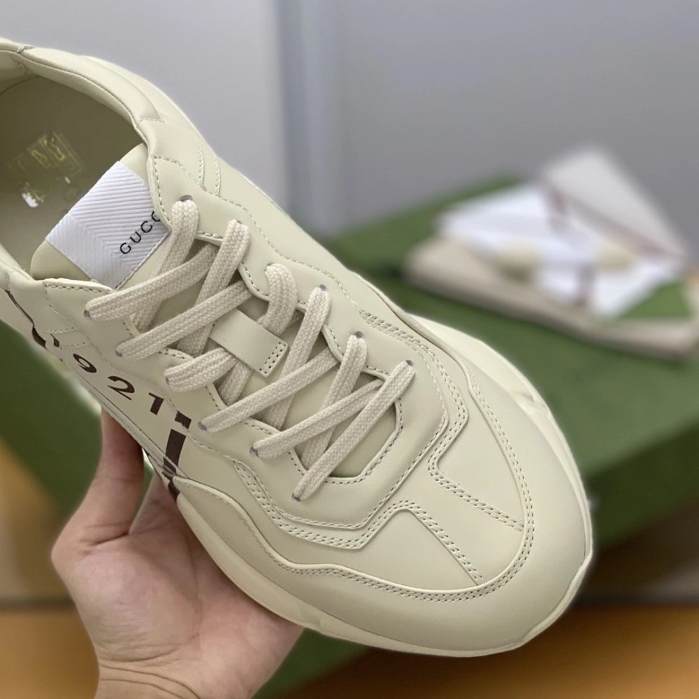Gucci Retro Clunky Sneaker,GUCCI SNEAKERS,High quality Free shipping
