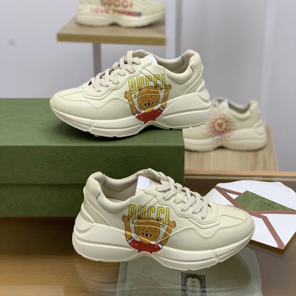 Gucci Retro Clunky Sneaker,GUCCI SNEAKERS,High quality Free shipping