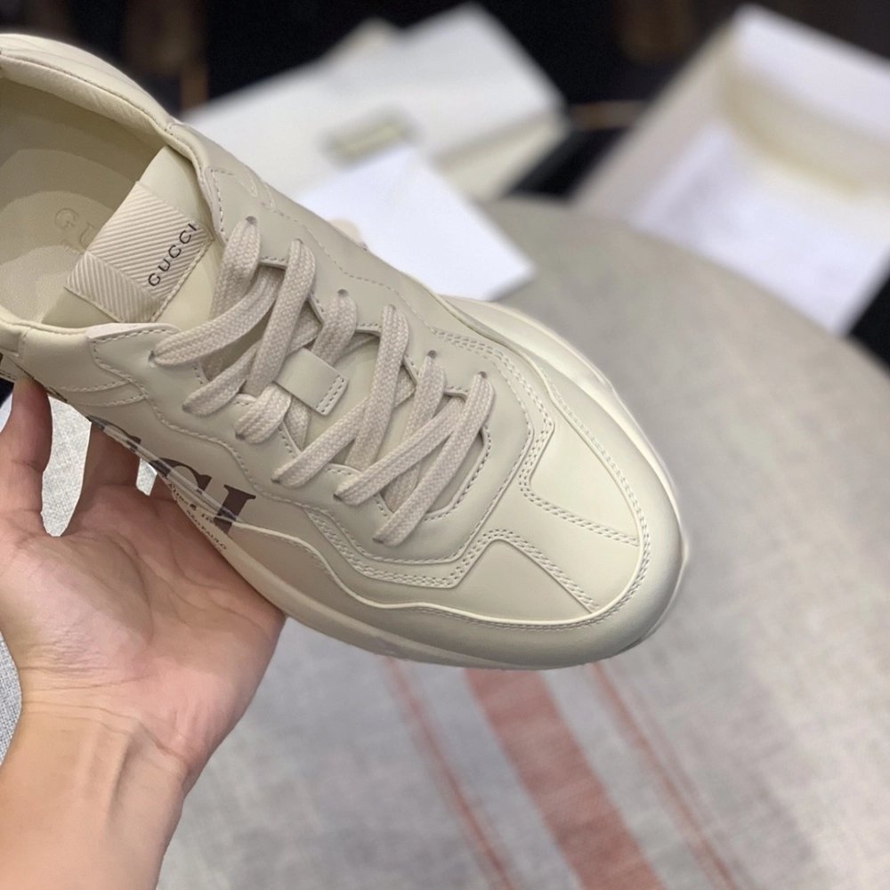Gucci Retro Clunky Sneaker,GUCCI SNEAKERS,High quality Free shipping