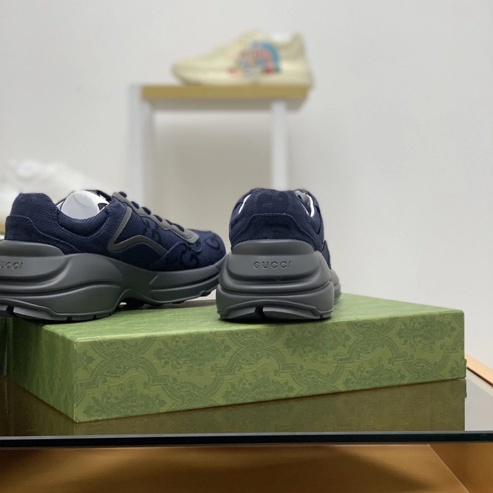 Gucci Retro Clunky Sneaker,GUCCI SNEAKERS,High quality Free shipping
