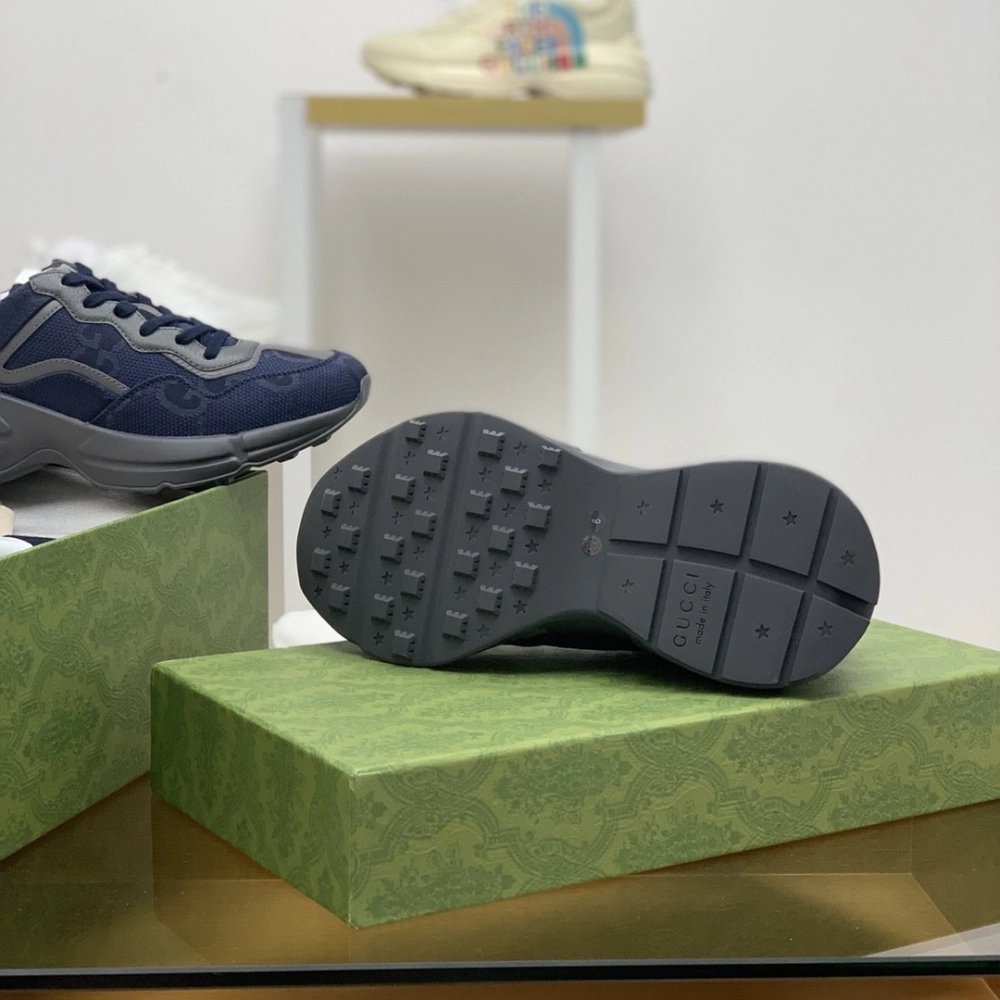 Gucci Retro Clunky Sneaker,GUCCI SNEAKERS,High quality Free shipping