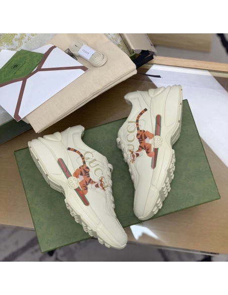 Gucci Retro Clunky Sneaker,GUCCI SNEAKERS,High quality Free shipping