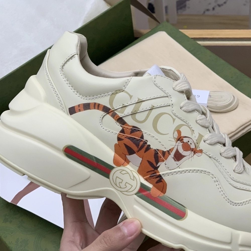 Gucci Retro Clunky Sneaker,GUCCI SNEAKERS,High quality Free shipping