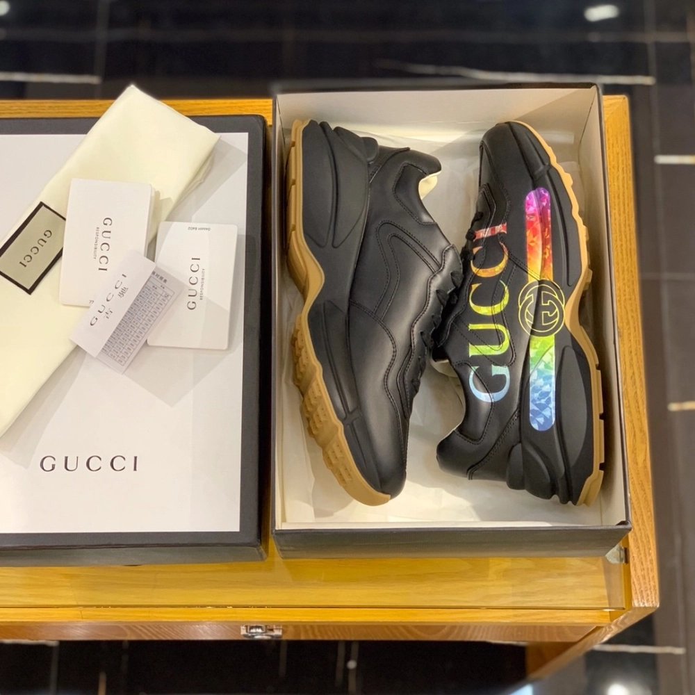 Gucci Retro Clunky Sneaker,GUCCI SNEAKERS,High quality Free shipping