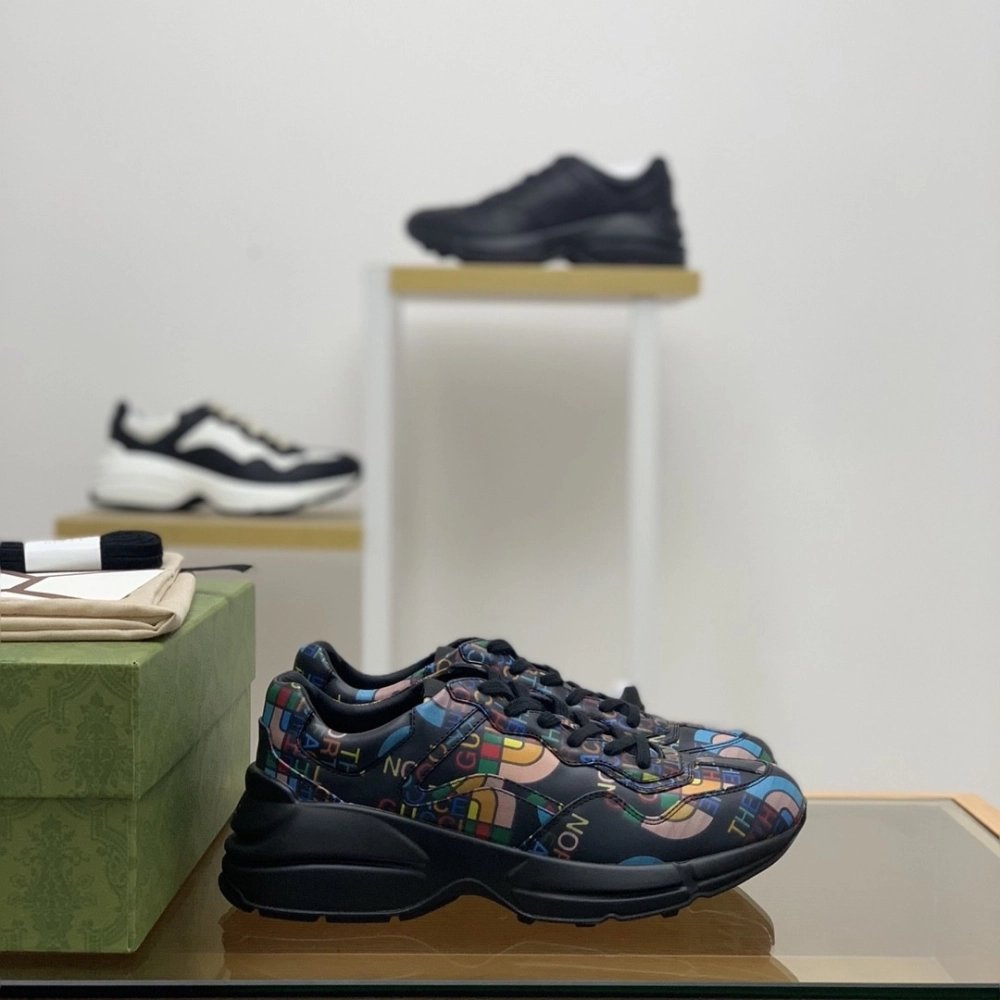 Gucci Retro Clunky Sneaker,GUCCI SNEAKERS,High quality Free shipping