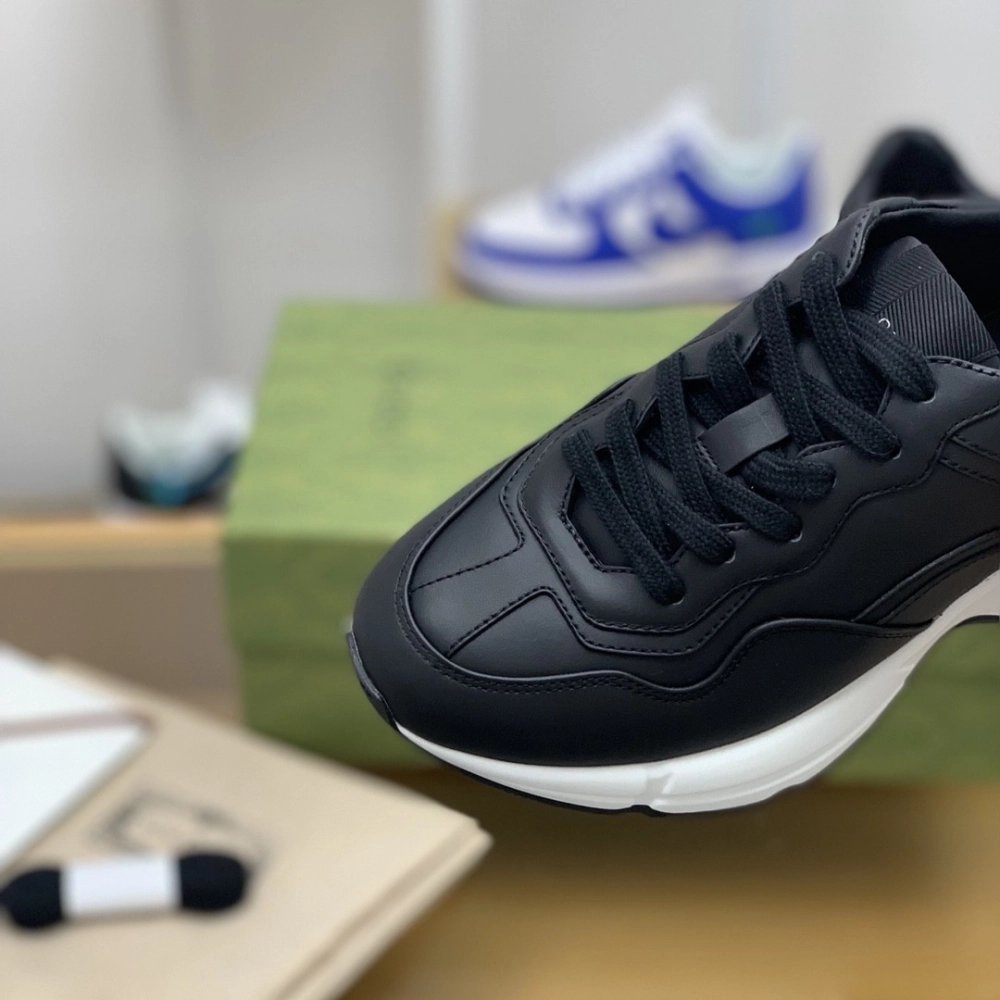 Gucci Retro Clunky Sneaker,GUCCI SNEAKERS,High quality Free shipping