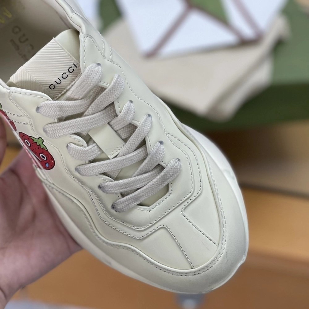 Gucci Retro Clunky Sneaker,GUCCI SNEAKERS,High quality Free shipping