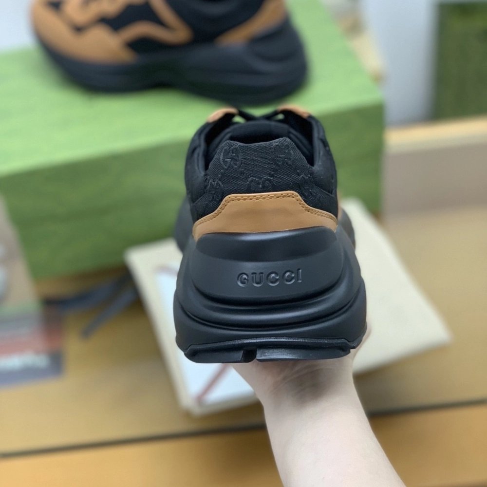 Gucci Retro Clunky Sneaker,GUCCI SNEAKERS,High quality Free shipping