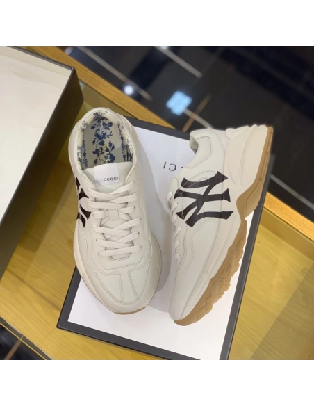 Gucci Retro Clunky Sneaker,GUCCI SNEAKERS,High quality Free shipping