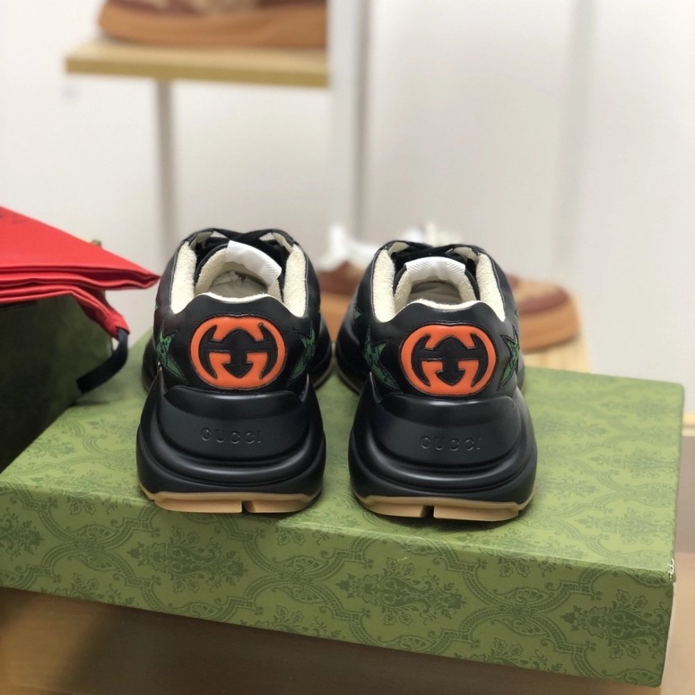 Gucci Retro Clunky Sneaker,GUCCI SNEAKERS,High quality Free shipping