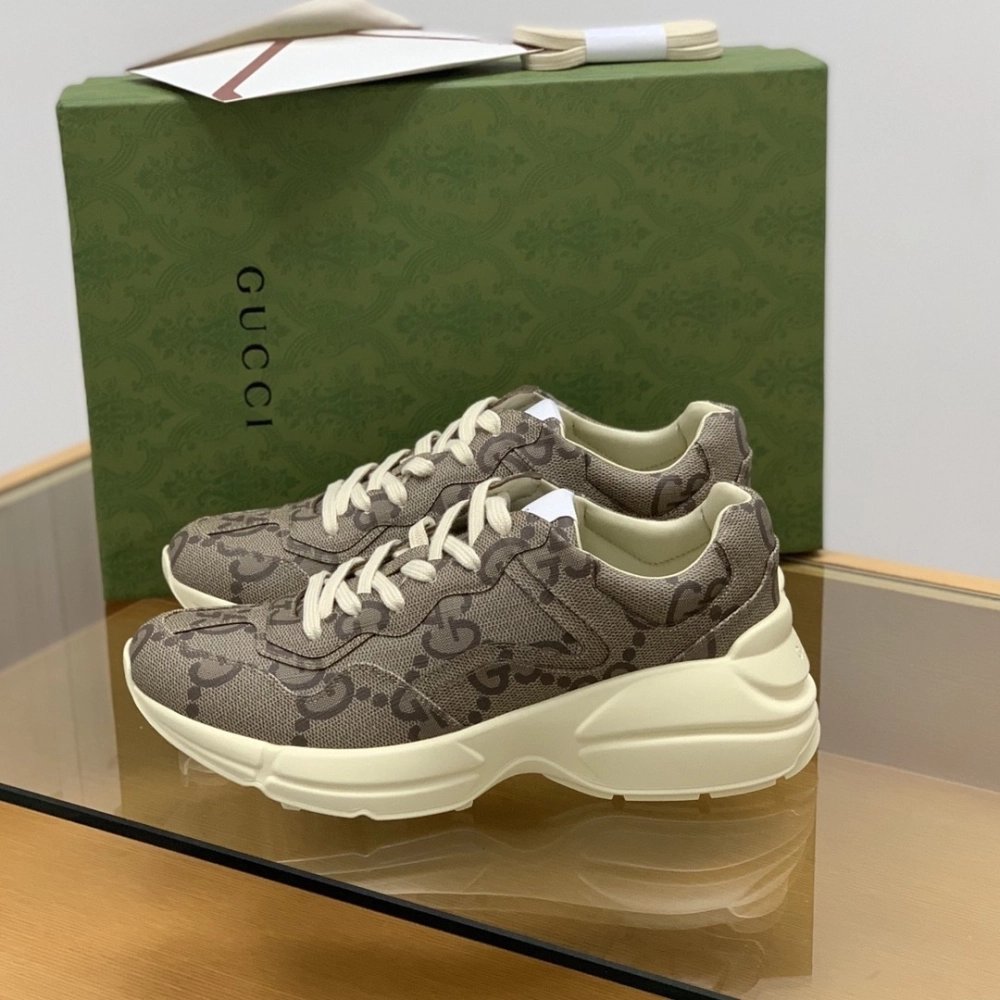 Gucci Retro Clunky Sneaker,GUCCI SNEAKERS,High quality Free shipping