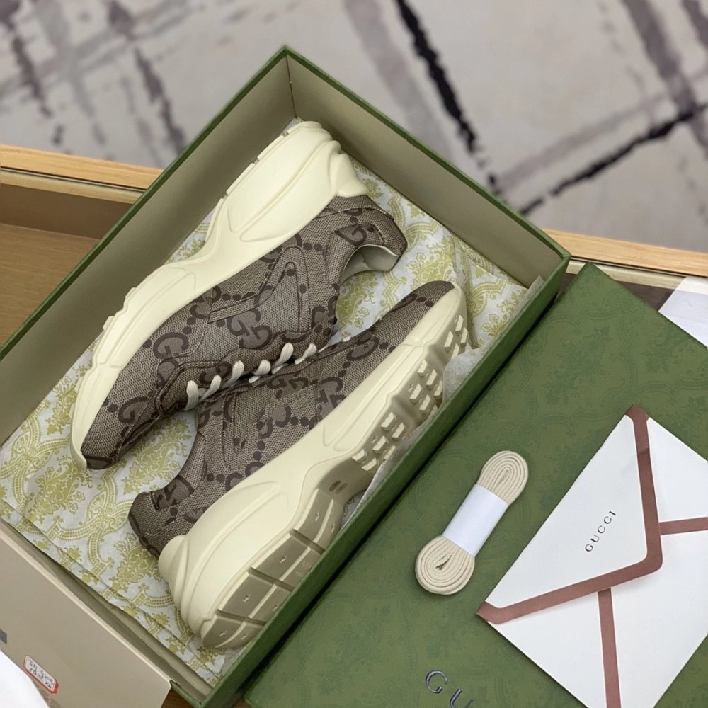 Gucci Retro Clunky Sneaker,GUCCI SNEAKERS,High quality Free shipping