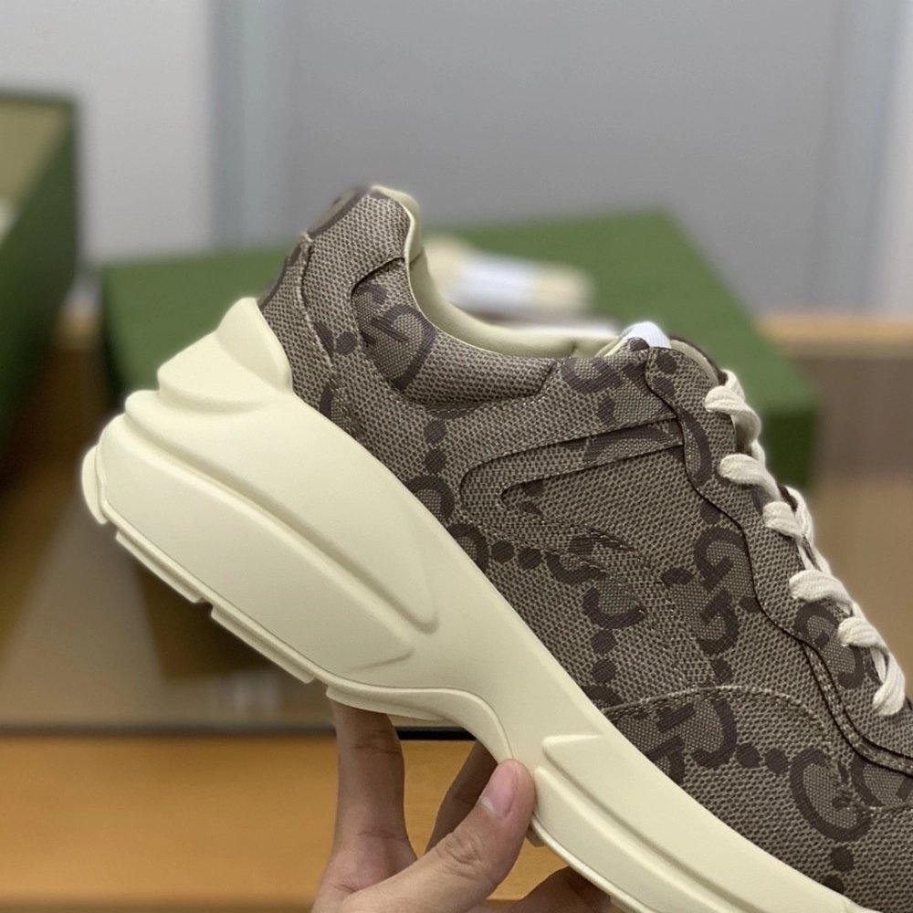 Gucci Retro Clunky Sneaker,GUCCI SNEAKERS,High quality Free shipping