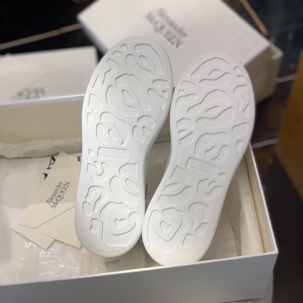 Alexander McQueen MQ rainbow tail Sneakers,Alexander McQueen,High quality Free shipping