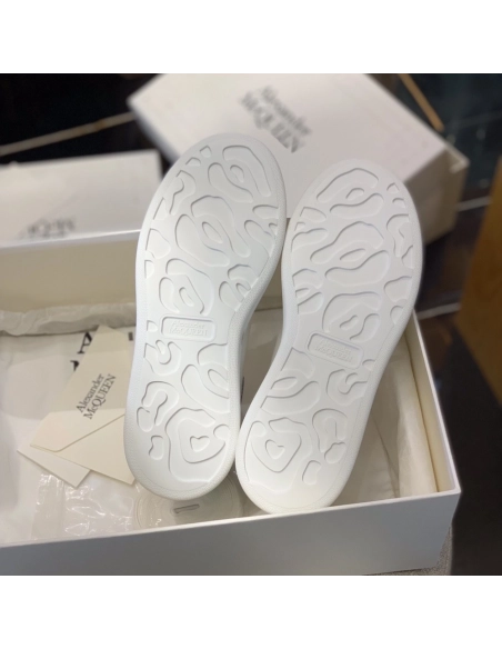 Alexander McQueen MQ rainbow tail Sneakers,Alexander McQueen,High quality Free shipping