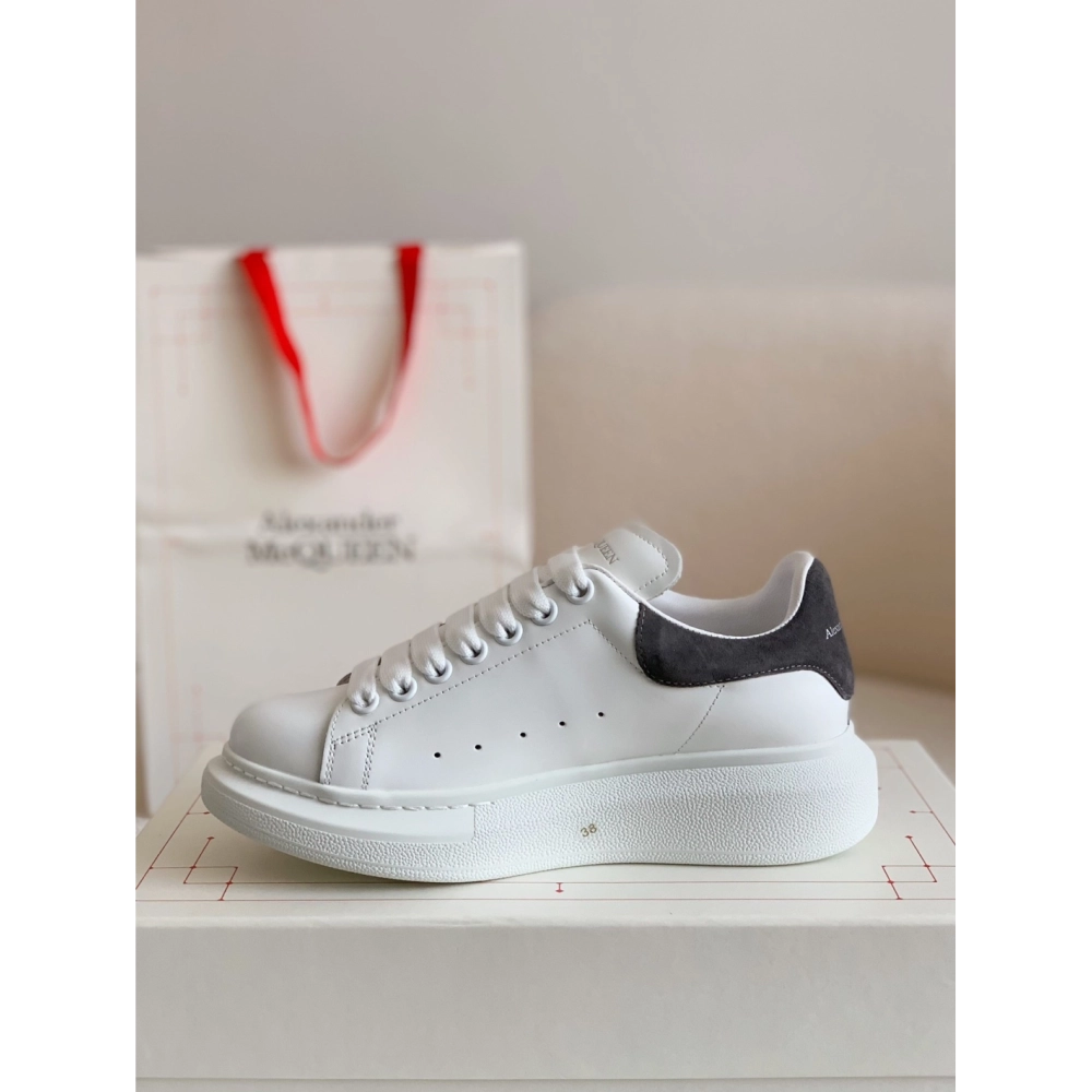 Alexander McQueen MQ Dark grey velvet tail Sneakers,Alexander McQueen,High quality Free shipping