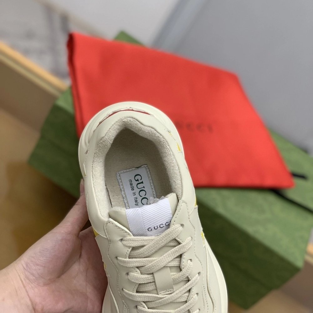Gucci Retro Clunky Sneaker,GUCCI SNEAKERS,High quality Free shipping