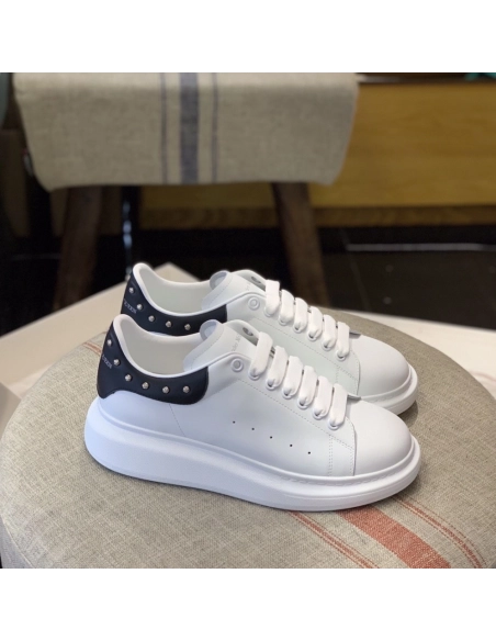 Alexander McQueen MQ black tail Rose nail Sneakers,Alexander McQueen,High quality Free shipping