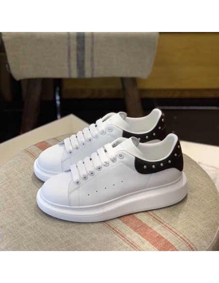 Alexander McQueen MQ black tail Rose nail Sneakers,Alexander McQueen,High quality Free shipping