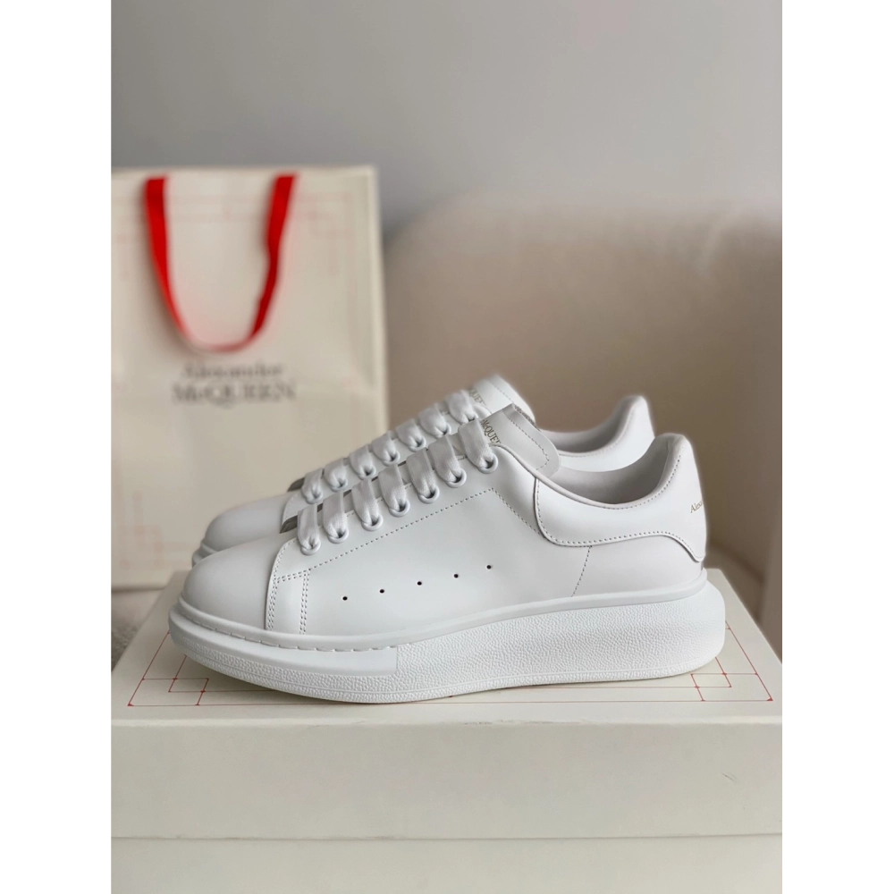 Alexander McQueen MQ white cowhide tail Sneakers,Alexander McQueen,High quality Free shipping