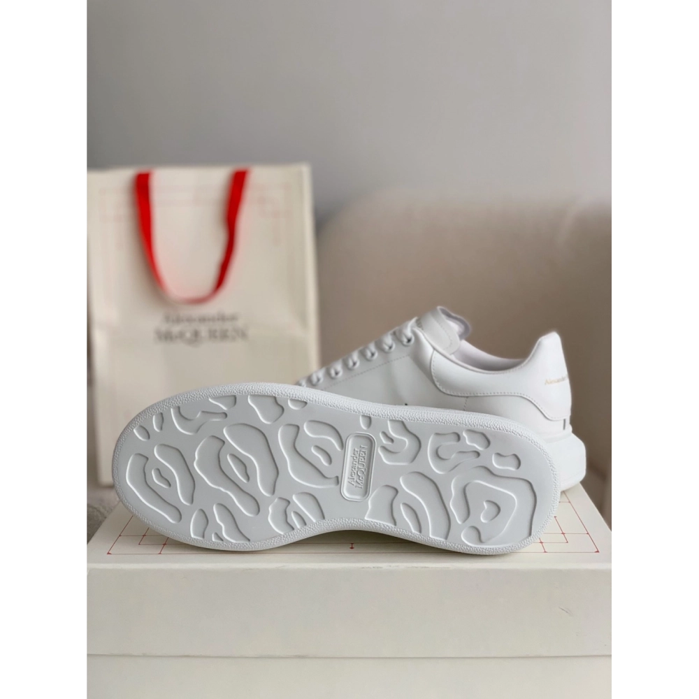 Alexander McQueen MQ white cowhide tail Sneakers,Alexander McQueen,High quality Free shipping