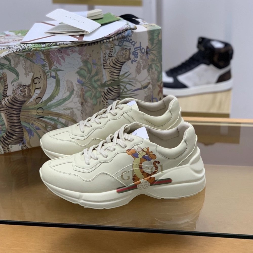 Gucci Retro Clunky Sneaker,GUCCI SNEAKERS,High quality Free shipping