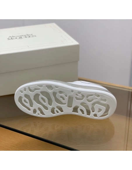 Alexander McQueen MQ white tail Air cushion bottom Sneakers,Alexander McQueen,High quality Free shipping