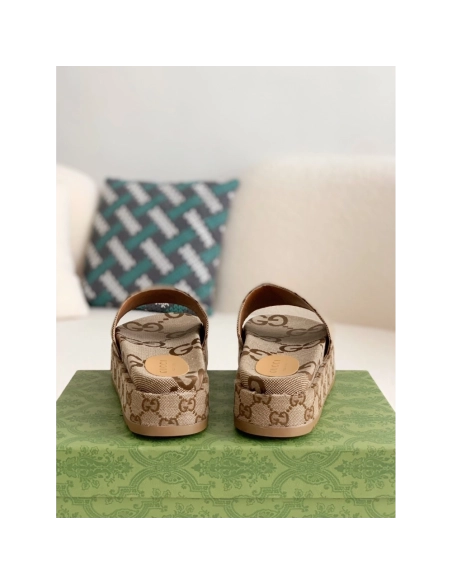 Gucci Ladies Slippers,GUCCI SNEAKERS,High quality Free shipping