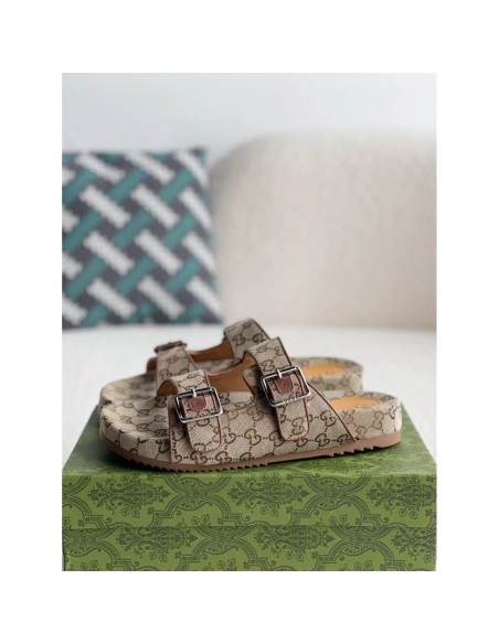 Gucci sandals,GUCCI SNEAKERS,High quality Free shipping