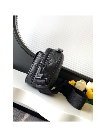 Louis Vuitton M58489 S Lock Messenger,GUCCI,BAGS