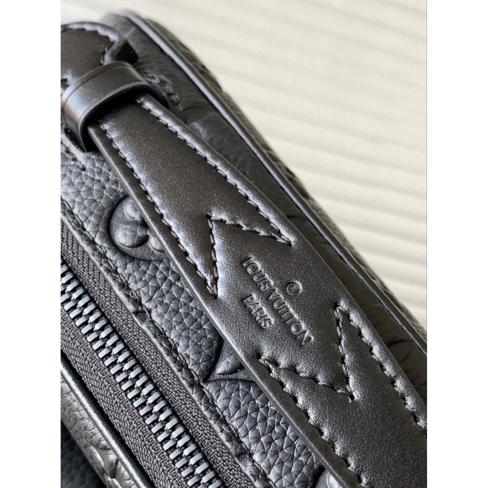 Louis Vuitton M58489 S Lock Messenger,GUCCI,BAGS