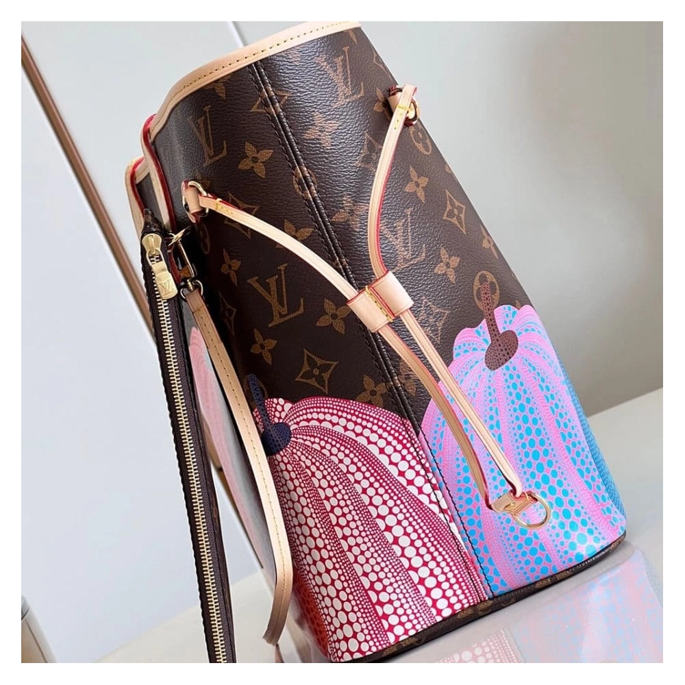 LV X YK Neverfull MM,Neverfull,LOUIS VUITTON,BAGS