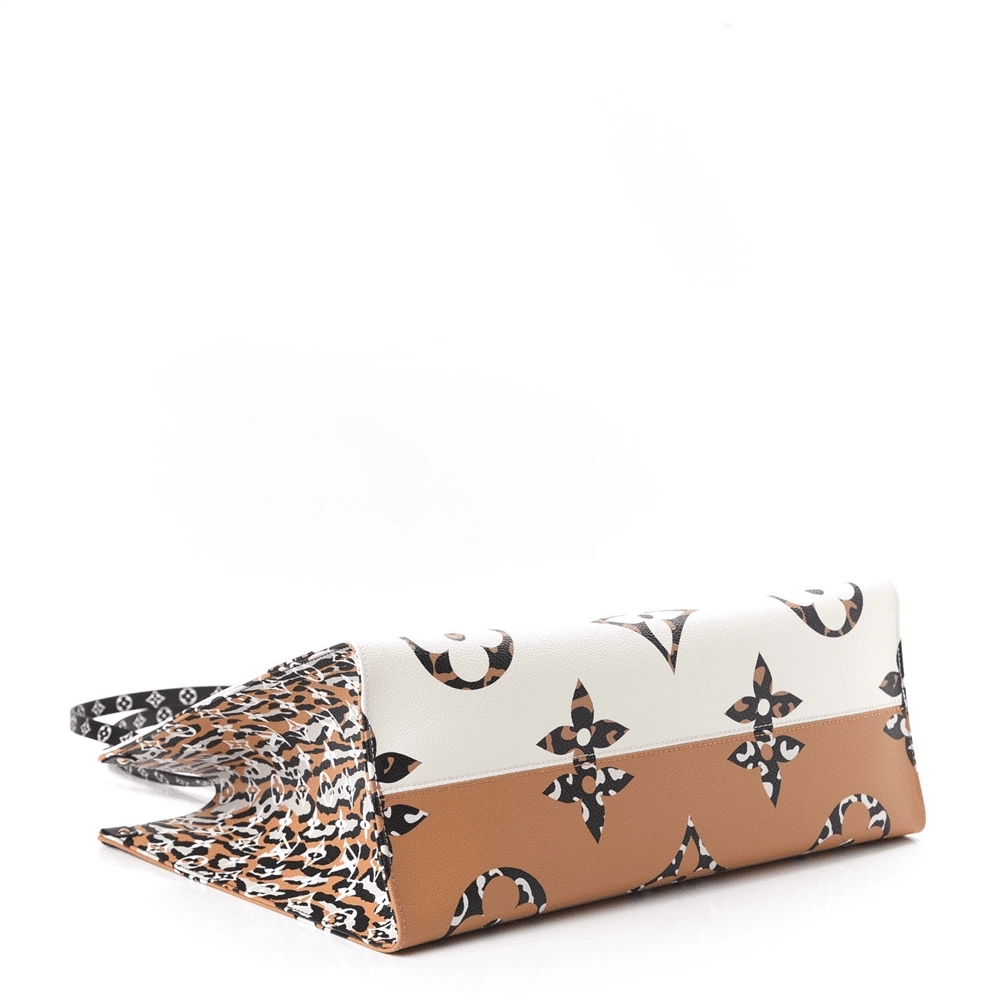 Louis Vuitton Monogram Giant Jungle Onthego GM Ivory,OnTheGo,LOUIS VUITTON,BAGS