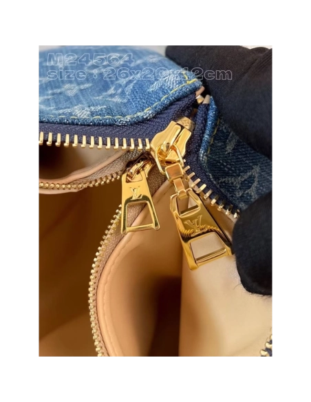 Louis Vuitton M24564 NEW Coussin PM,Coussin,LOUIS VUITTON,BAGS