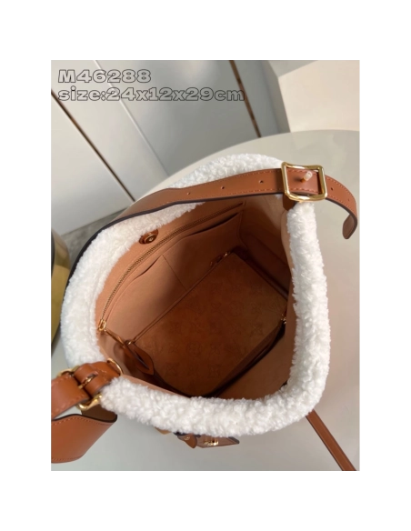 Louis Vuitton M11843 CarryAll PM,CarryAll,LOUIS VUITTON,BAGS