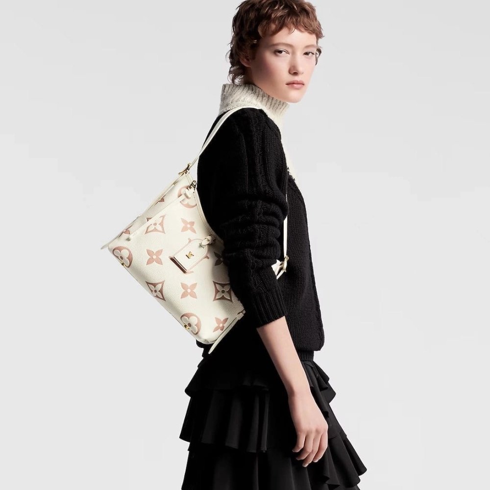 Louis Vuitton M24141 CarryAll PM,CarryAll,LOUIS VUITTON,BAGS