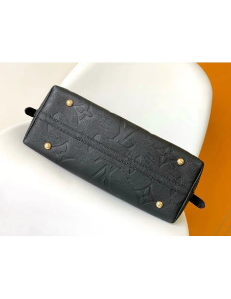 Louis Vuitton M46289 CarryAll MM,CarryAll,LOUIS VUITTON,BAGS