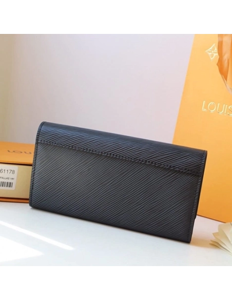 Louis Vuitton TWIST WALLET,Twist,LOUIS VUITTON,BAGS