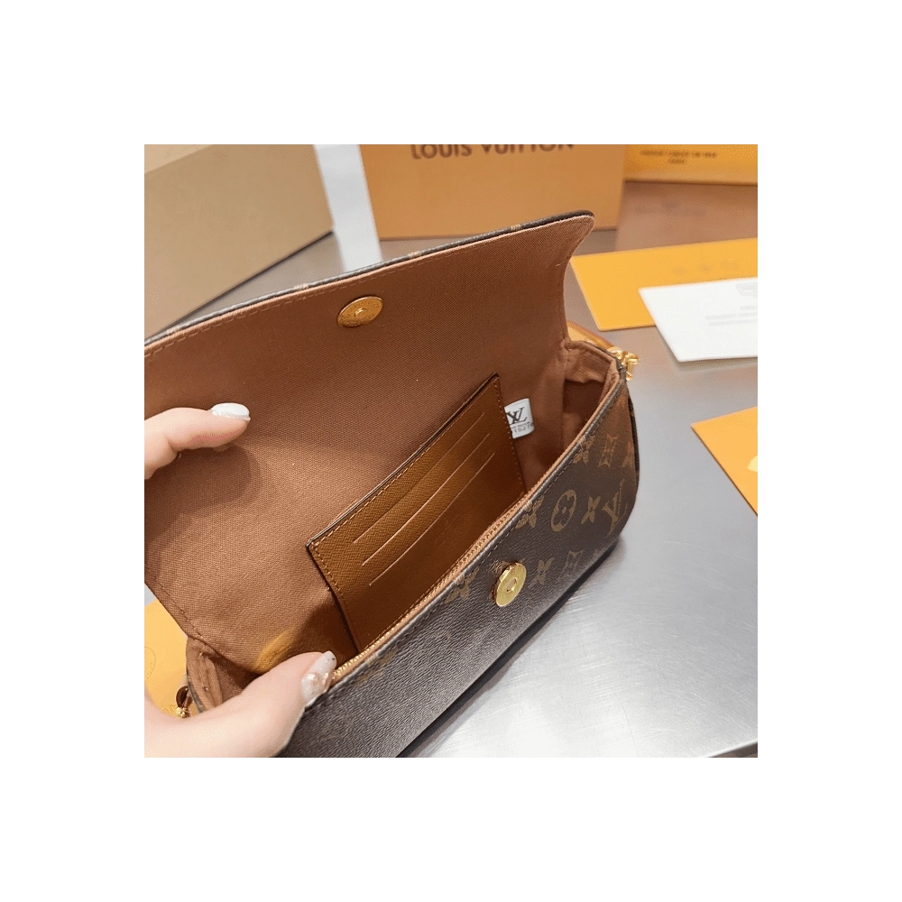 LOUIS VUITTON Wallet On Chain Ivy,Boite,LOUIS VUITTON,BAGS